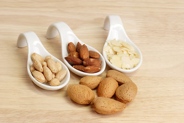 Image showing Almonds variety