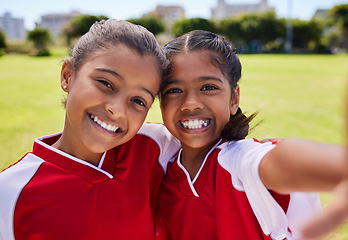 Image showing Girl, selfie and friends on field for soccer with happiness at training, game or competition. Team, children and happy together smile on grass for football, exercise or match in Los Angeles in summer