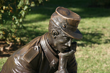 Image showing Sad soldier statue