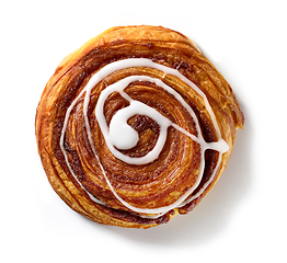 Image showing freshly baked sweet cinnamon roll