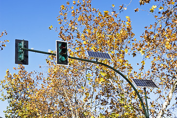 Image showing Solar powered traffic lights