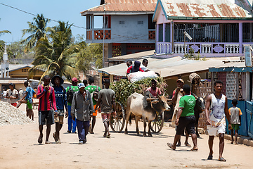 Image showing Ordinary Malagasy peoples on the busy street. Belo Sur Tsiribihina, Madagascar