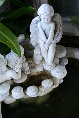 Image showing Angel Statues On A Fountain