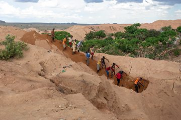 Image showing Working in tandem, gems miners united their effort. Ilakaka, Madagascar