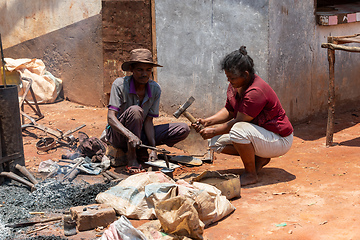 Image showing Malagasy couple runs a blacksmithing business in Mandoto, Madagascar