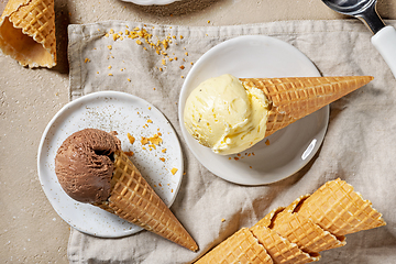 Image showing chocolate and vanilla ice cream