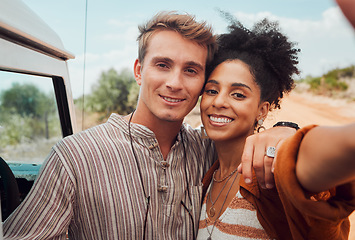 Image showing Travel, selfie and couple on road trip, happy, relax and smiling while taking picture in nature together. Love, freedom and social media influencer lovers share journey, vacation and adventure online