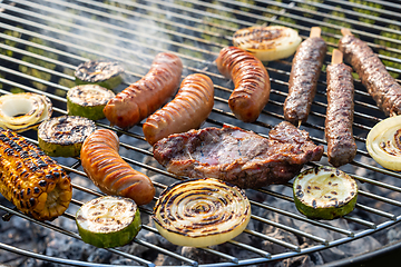 Image showing various grilled meat and vegetables