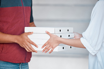 Image showing Pizza, delivery and courier with food for woman at her house. Hands of a supermarket, employee, worker or man giving boxes with fast food, grocery or lunch to a customer at the front door of her home