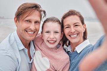 Image showing Family selfie portrait at beach holiday, summer vacation and relaxing sea together. Video call faces of excited, smile and happy mom, dad and girl kid photos for fun, happiness and sunny ocean travel