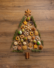 Image showing Christmas tree made of tasty cookies
