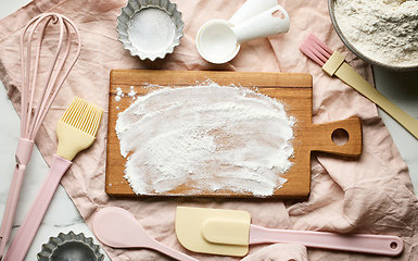 Image showing various baking tools