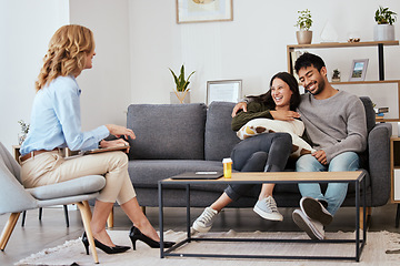 Image showing Communication is key. a happy couple at a therapy session.