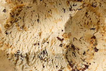 Image showing coffee liqueur ice cream with chocolate pieces