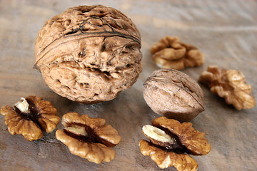 Image showing walnuts