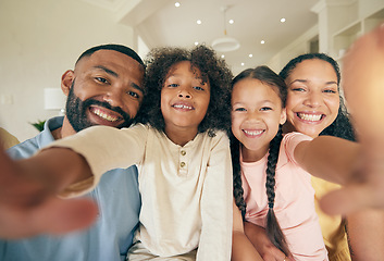 Image showing Family, selfie and children with parents in portrait for social media, memory and bond together at home. Happy, excited and kids or girl with mother and father in profile picture and face photography