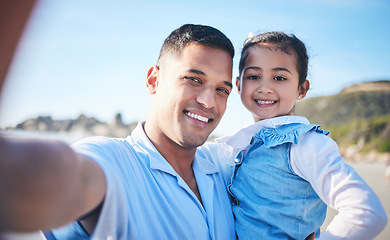 Image showing Father, girl child and beach selfie for portrait, smile and memory together in summer, vacation and outdoor. Man, young daughter and happy for photography, profile picture and holiday on social media