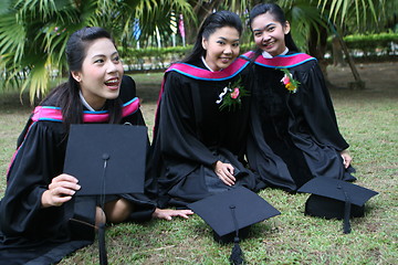 Image showing graduates