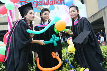 Image showing graduates