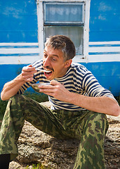 Image showing Outdoor eating