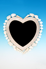 Image showing Heart Shape Seashell Wreath Frame