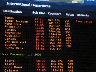 Image showing Airport information board