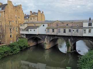 Image showing Pulteney Bridge in Bath