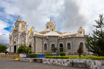 Image showing The cathedral Basilica de Nuestra Senora de los Angeles in Cartago in Costa Rica