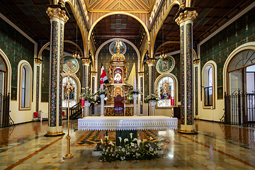 Image showing Interior of the cathedral Basilica de Nuestra Senora de los Angeles in Cartago in Costa Rica