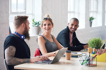 Image showing College students in class young woman discussing group project with friend brainstorming ideas together enjoying teamwork