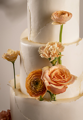 Image showing Simple wedding cake