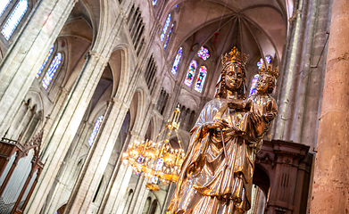 Image showing Virgin and Child sculpture in Saint-Etienne de Bourges Cathedral