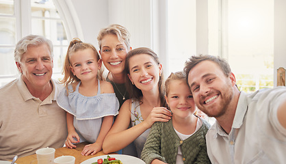 Image showing Parents, grandparents and children with selfie, dinner and portrait for memory, happy and together in family home. Men, women and kids with food, profile picture or brunch with love on social media