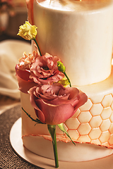 Image showing Multiple tier wedding cake