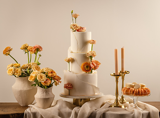 Image showing Big stylish wedding cake