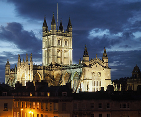 Image showing Bath Abbey in Bath at night