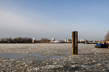 Image showing Ice on River Elbe, Eisgang auf der Elbe