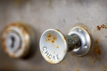 Image showing Choke Knob