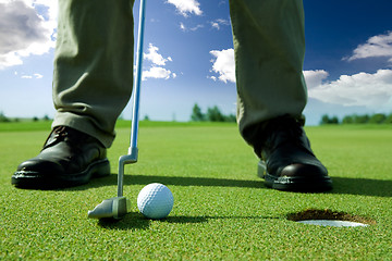 Image showing Golf Putt