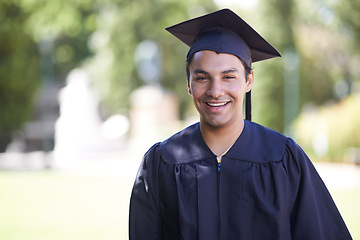 Image showing Happy man, portrait and outdoor graduation for education, learning or qualification in career ambition. Male person, student or graduate smile for higher certificate, diploma or degree in nature