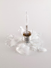 Image showing Broken lamp bulb