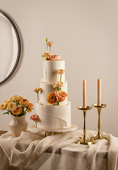 Image showing Amazing minimalist wedding cake