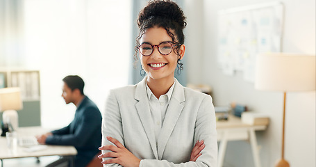 Image showing Portrait of woman with smile, arms crossed and coworking space for research, admin and consultant at agency. Office, networking business and face of happy girl with confidence, leadership at startup.