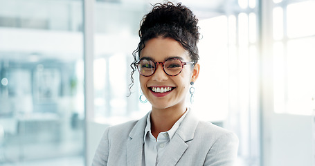 Image showing Face, business and woman with a smile, office and arms crossed with a career, consultant and entrepreneur. Portrait, person or employee with glasses, workplace or agent with ambition or administrator