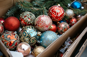 Image showing Assorted Christmas ornaments in box