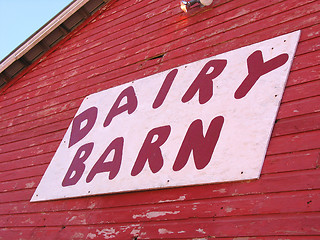 Image showing dairy barn