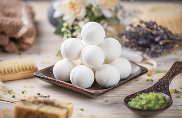 Image showing Artisanal white bath bombs