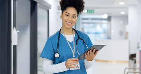 Image showing Face, tablet or doctor in hospital with research on social media to search for medicine info online. Happy woman, smile or medical healthcare nurse browsing on technology for telehealth in clinic