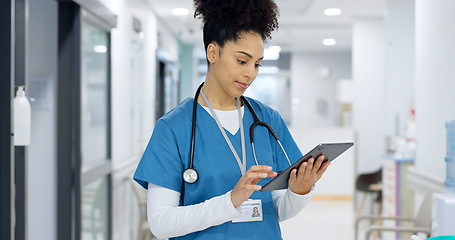 Image showing Face, tablet or doctor in hospital with research on social media to search for medicine info online. Happy woman, smile or medical healthcare nurse browsing on technology for telehealth in clinic