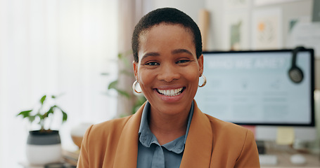 Image showing Face, business and black woman with a smile, office or professional with career ambition, company or computer. Portrait, African person or happy employee in a workplace, pc or consultant with startup